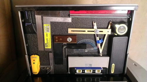 Dedicated drawer for layout tools