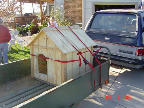 Dog house headed off to a new home